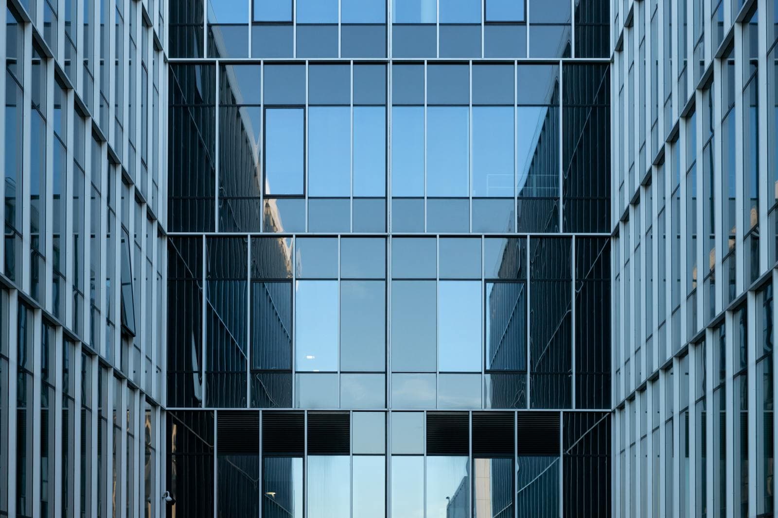 Commercial building, Abu Dhabi